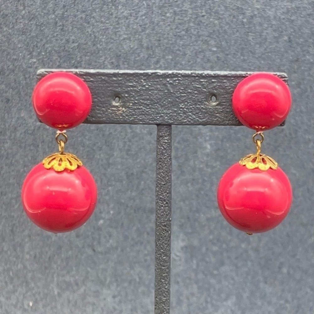 Drop Dangle Pierced Earrings Hot Pink Gold Round Barbie Retro Soft Girl Fun 80s